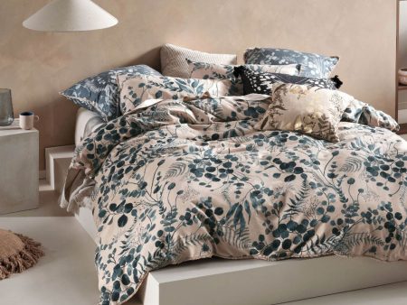 Nellie Quilt Cover Set by Linen House For Cheap